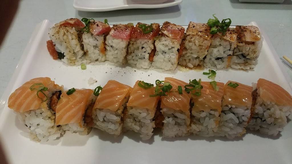 Hello Sushi | restaurant | 1630 W Redlands Blvd # G, Redlands, CA 92373, USA | 9093358677 OR +1 909-335-8677
