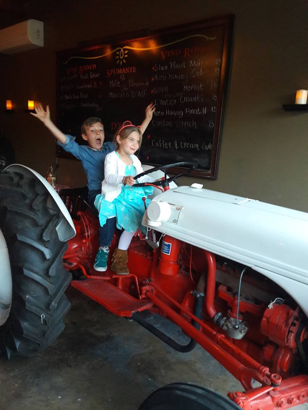 Il Garage Restaurant | restaurant | 11200 Beach Blvd, Stanton, CA 90680, USA | 7149014400 OR +1 714-901-4400