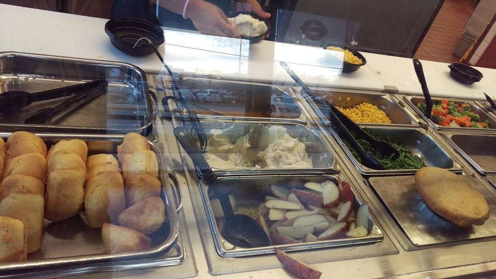 Boston Market | restaurant | 17855 S Halsted St, Homewood, IL 60430, USA | 7089221200 OR +1 708-922-1200