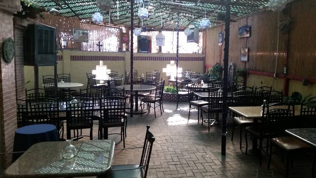 Las Brisas Restaurant | restaurant | 21919 CA-18, Apple Valley, CA 92307, USA | 7602401051 OR +1 760-240-1051