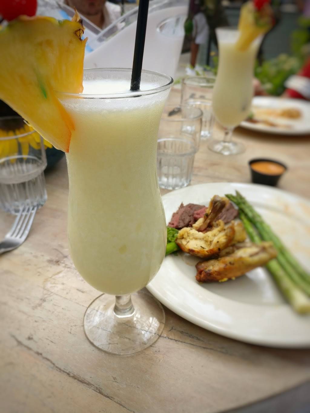 Nikki Beach Miami | restaurant | 1 Ocean Dr, Miami Beach, FL 33139, USA | 3055381111 OR +1 305-538-1111