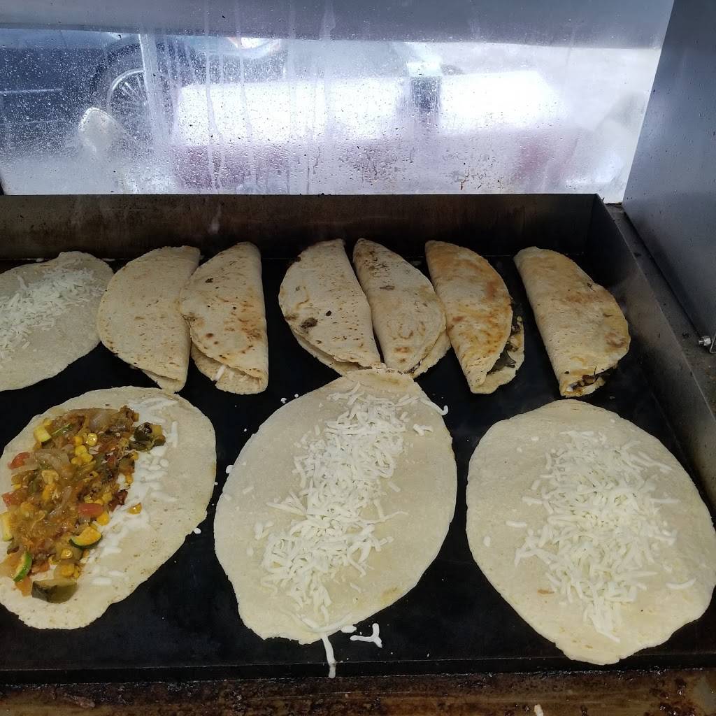 Tacos Montero | restaurant | 1096 McLaughlin Ave, San Jose, CA 95122, USA | 4086619236 OR +1 408-661-9236