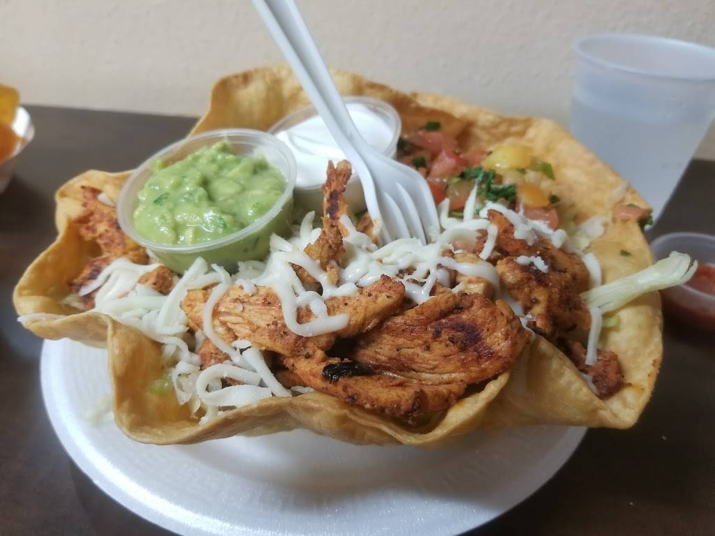 Ernestos Taco Shop | restaurant | 20095 S Dixie Hwy, Cutler Bay, FL 33189, USA | 3059710600 OR +1 305-971-0600