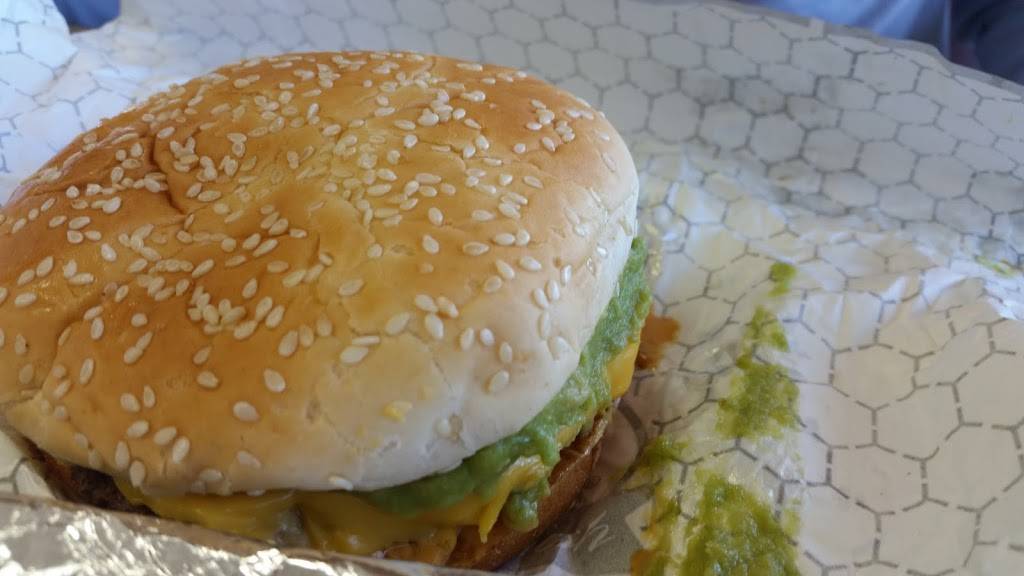 Braums Ice Cream & Burger Restaurant | restaurant | 5009 Main St, The Colony, TX 75056, USA | 9723700440 OR +1 972-370-0440