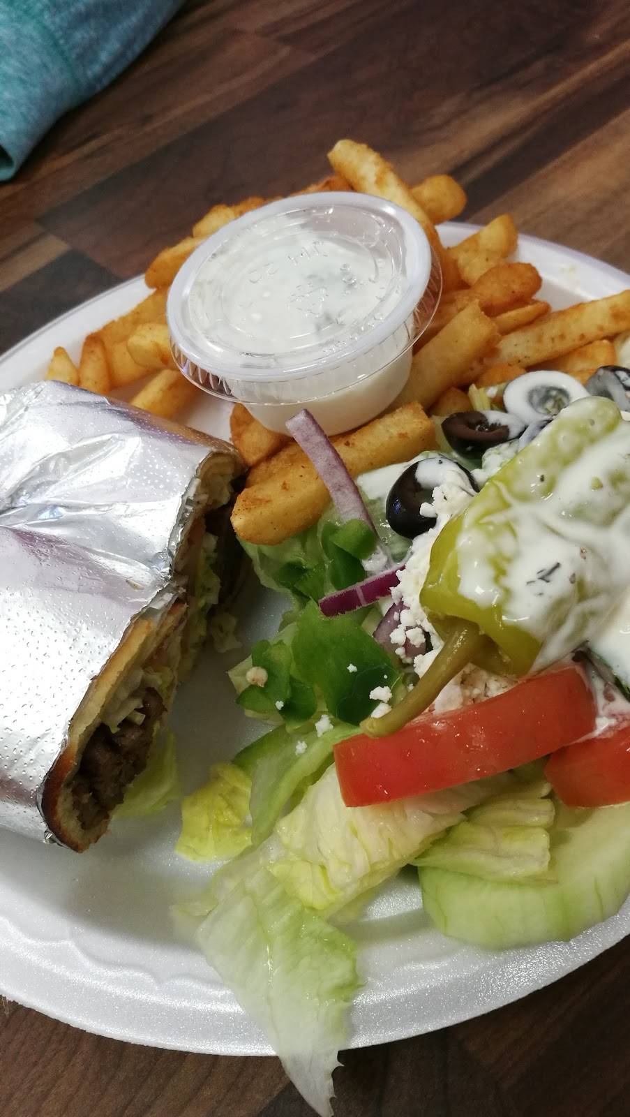 Rosa Giant Pizza | restaurant | 1680 Broadway G, Chula Vista, CA 91911, USA | 6195750519 OR +1 619-575-0519