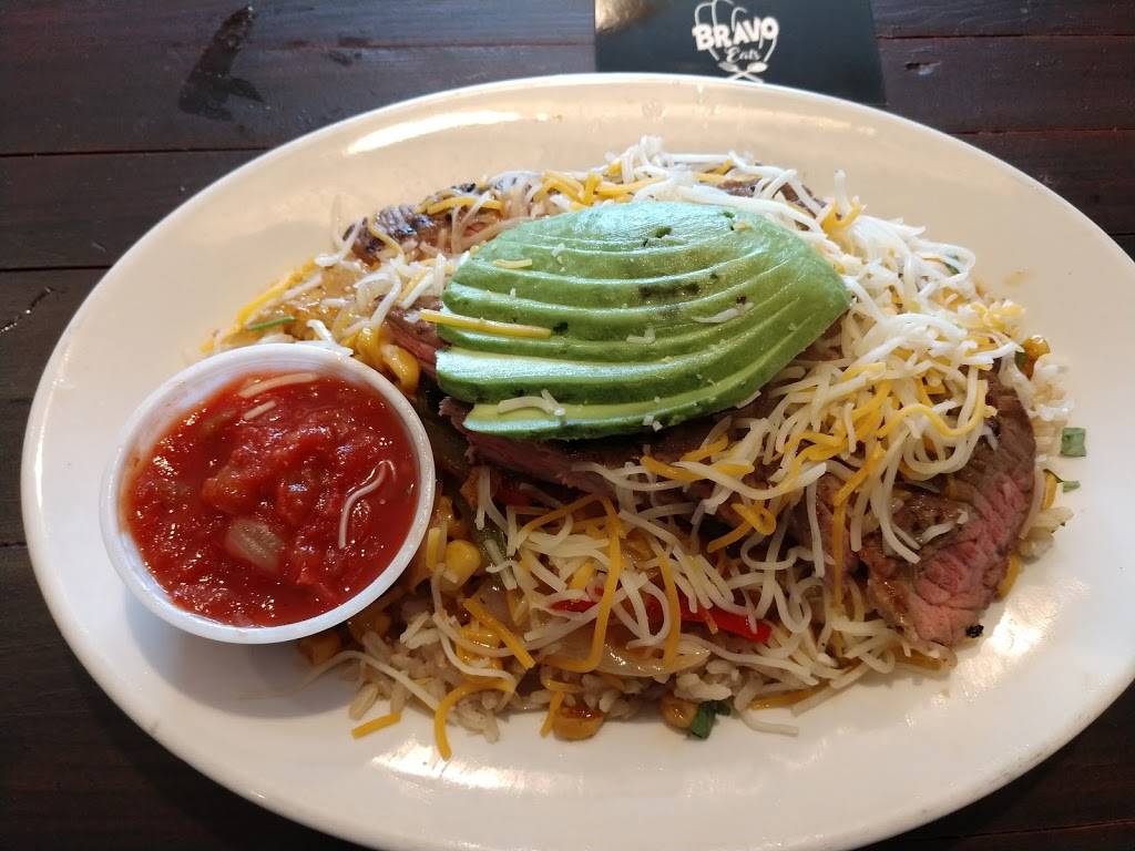 Bravo Eats | restaurant | 201 W Kennedale Pkwy, Kennedale, TX 76060, USA | 8173303221 OR +1 817-330-3221
