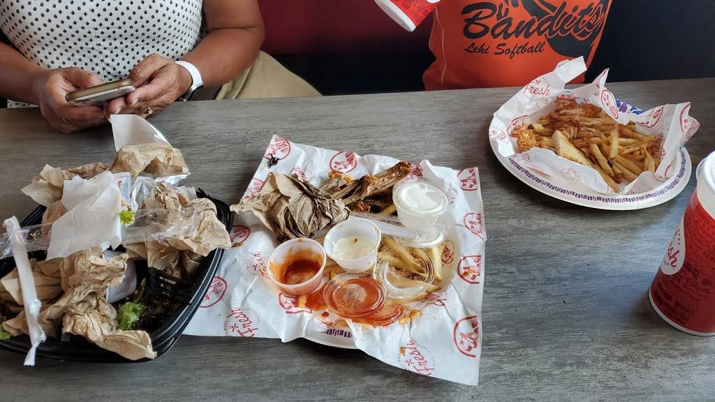 Slim Chickens | restaurant | 1250 E State St, Lehi, UT 84043, USA | 3854840555 OR +1 385-484-0555