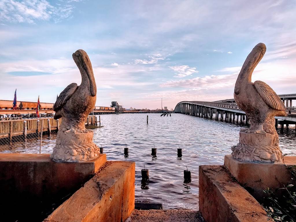 Middendorfs Manchac | restaurant | 30160 US-51, Akers, LA 70421, USA | 9853866666 OR +1 985-386-6666