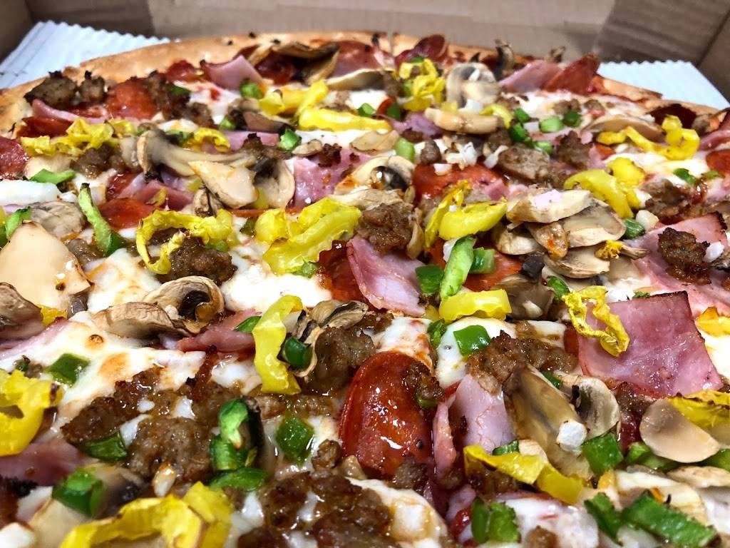 Crenos Pizza East | restaurant | 2005 Chandlersville Rd, Zanesville, OH 43701, USA | 7404559915 OR +1 740-455-9915