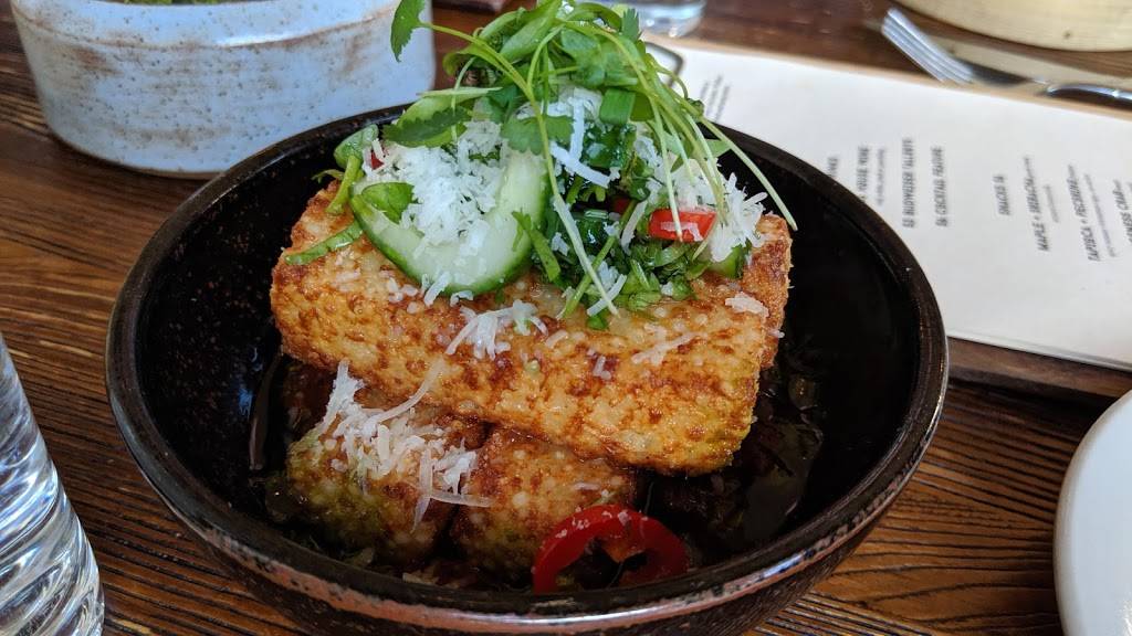 Harbinger | restaurant | 2724 Ingersoll Ave, Des Moines, IA 50312, USA | 5152441314 OR +1 515-244-1314