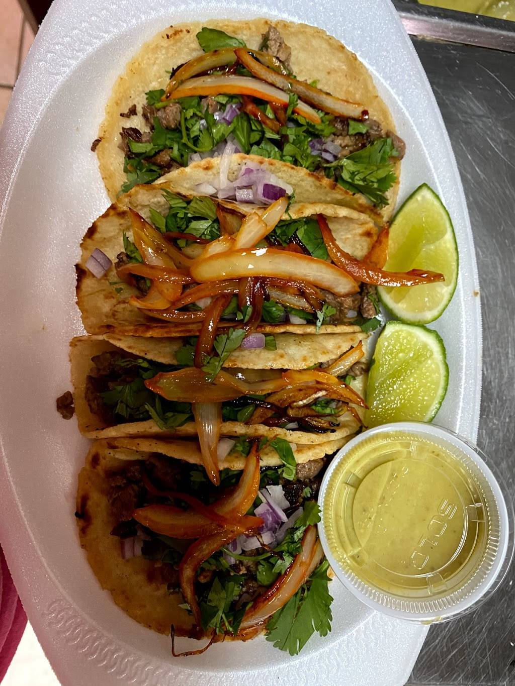 El Rinconcito Centroamericano | restaurant | 8757 US-1, Port St. Lucie, FL 34952, USA | 7728007756 OR +1 772-800-7756