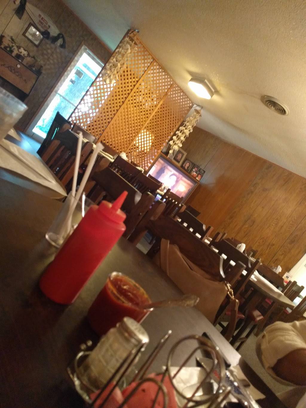 Whales Tail Restaurant | restaurant | 6118 US-1, Lyons, GA 30436, USA | 9125657769 OR +1 912-565-7769