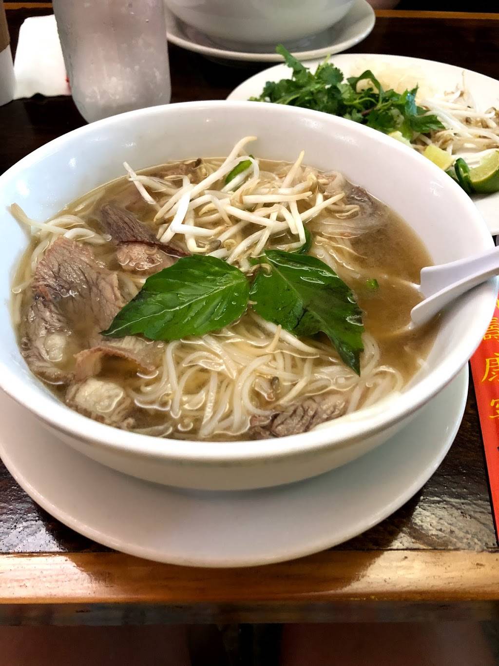 Urban Bowl | restaurant | 5084, 5084, 112 W Main St #6, Charlottesville, VA 22902, USA | 4349840095 OR +1 434-984-0095