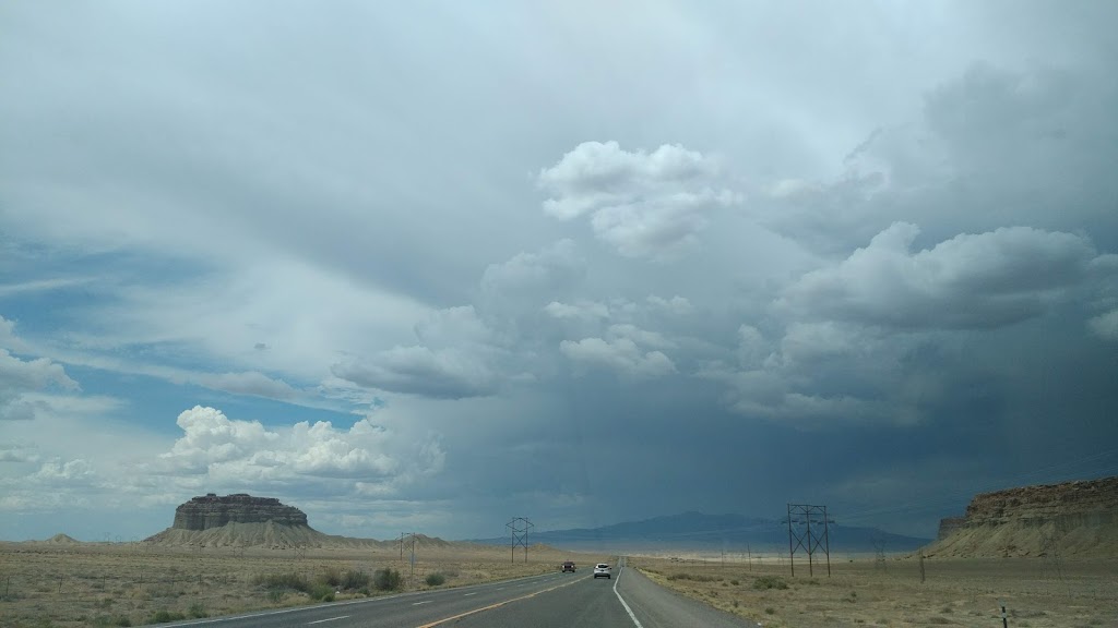 Bubbas | restaurant | 18806 US-491, Lewis, CO 81327, USA | 9708823337 OR +1 970-882-3337