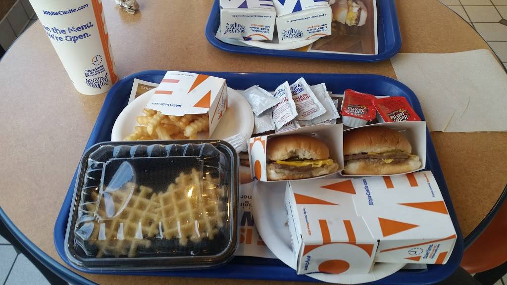 White Castle | restaurant | 4780 Roosevelt Blvd, Middletown, OH 45044, USA | 5134238870 OR +1 513-423-8870