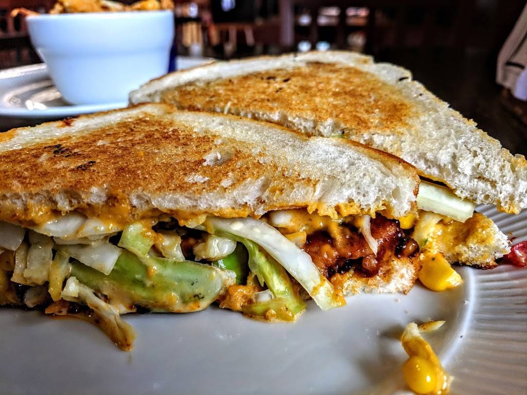 The Farm Cafe & Concessions Food Truck | cafe | 12 Emerald St, Keene, NH 03431, USA | 6033543521 OR +1 603-354-3521