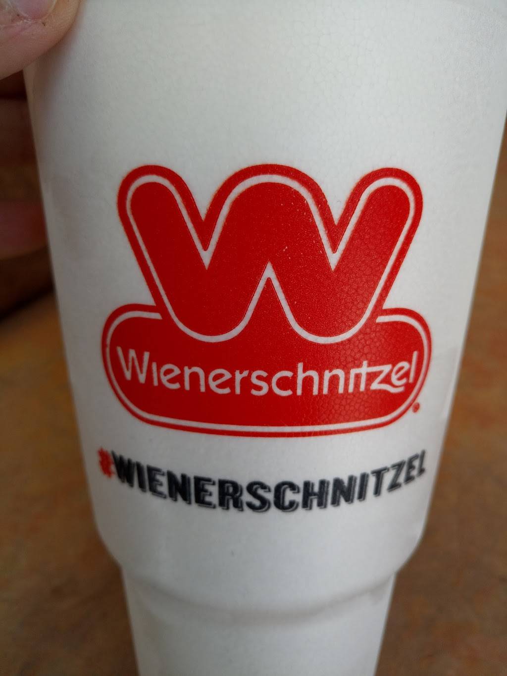 Wienerschnitzel | restaurant | 4221 S Alameda St, Corpus Christi, TX 78412, USA | 3619912323 OR +1 361-991-2323