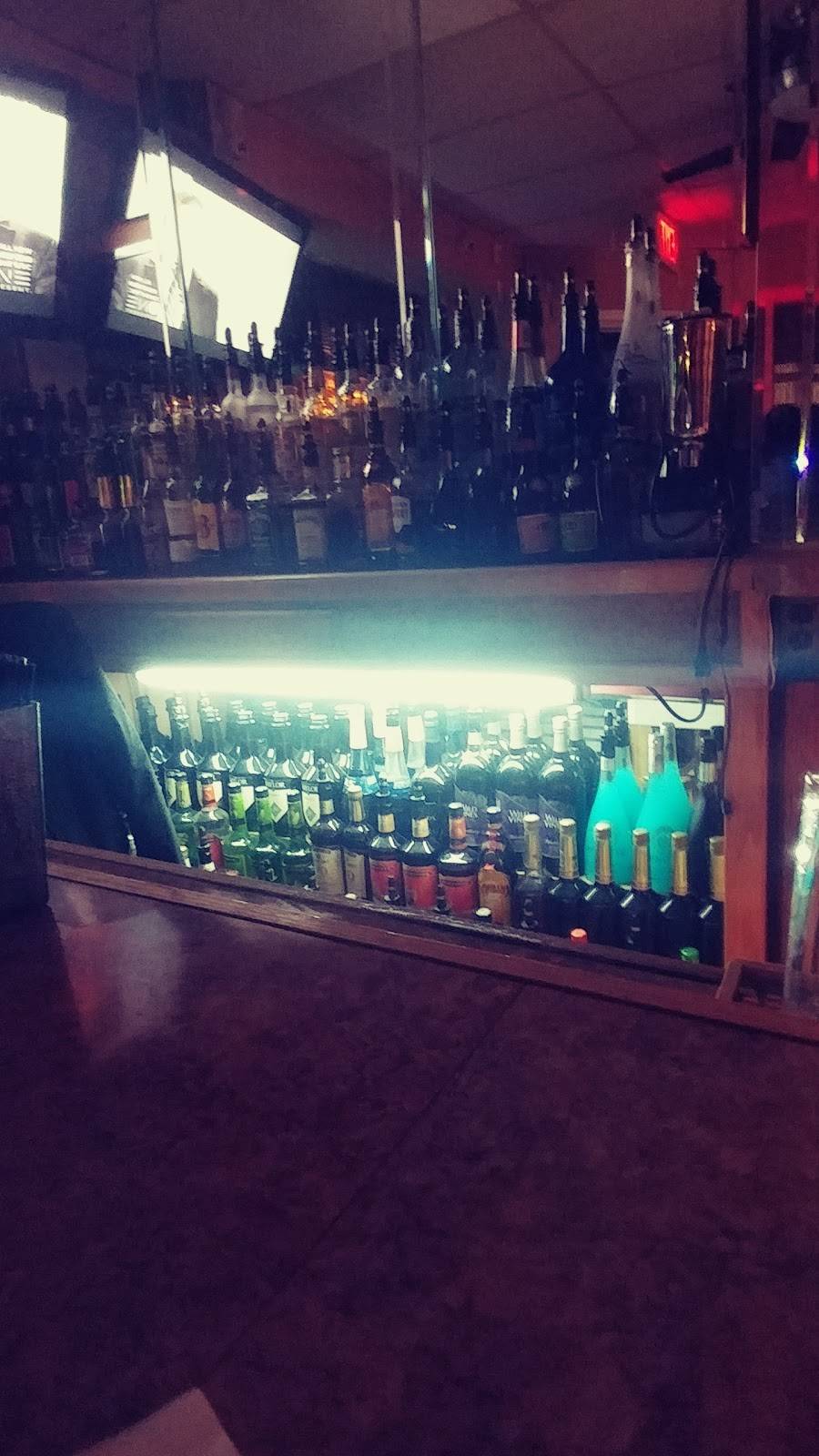 Roys Lounge & Seafood | restaurant | Philadelphia, PA 19140, USA | 2152232665 OR +1 215-223-2665