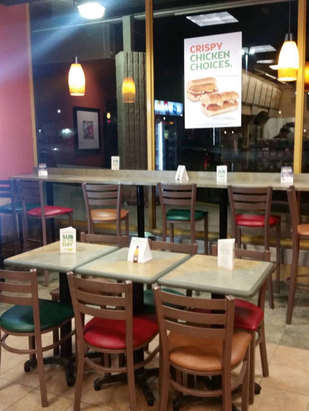 Subway | restaurant | Adelaide Ctr, 1030 Adelaide St N Unit 2, London, ON N5Y 2M9, Canada | 5196796939 OR +1 519-679-6939