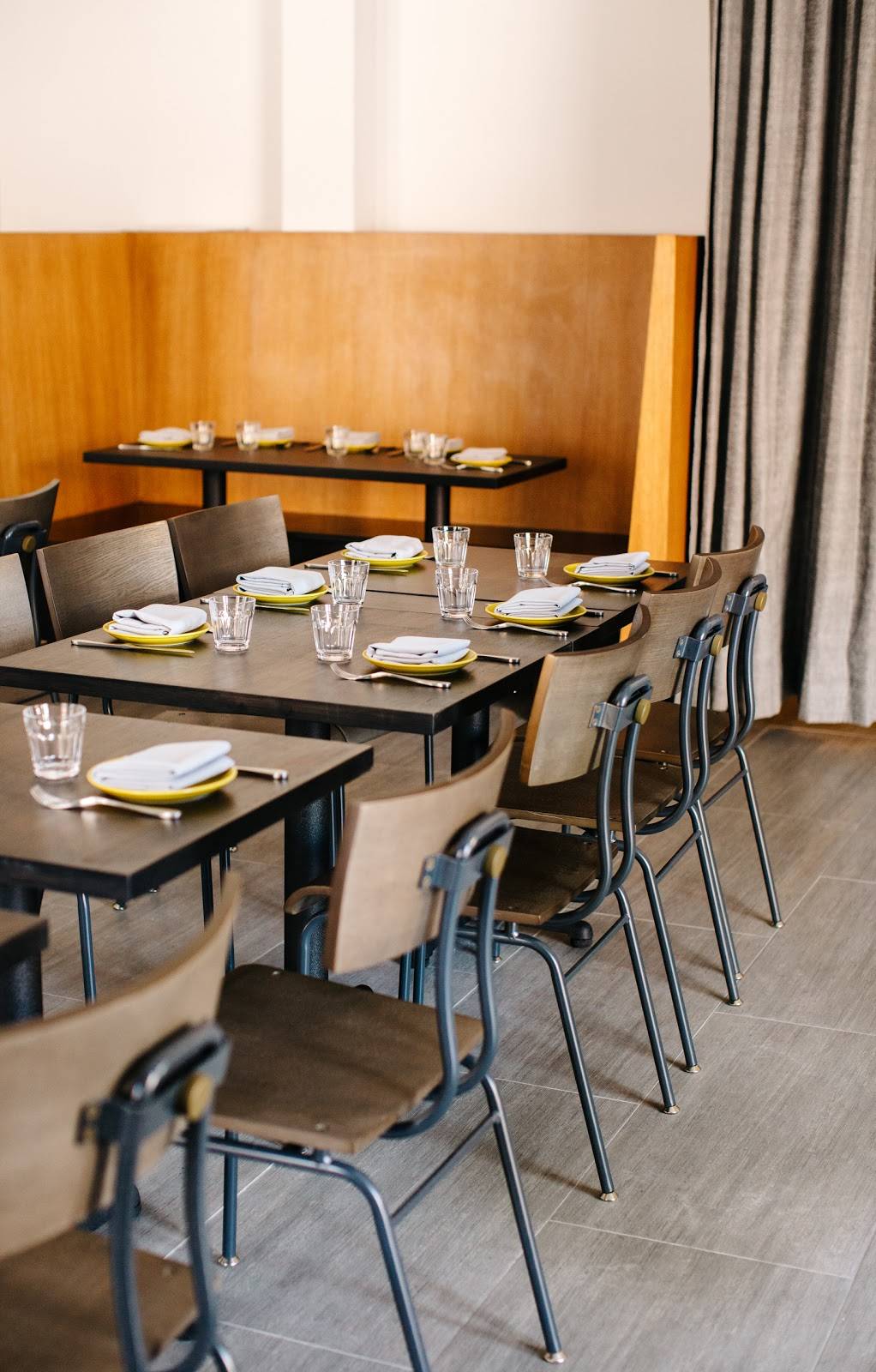 Heres Looking At You | restaurant | 4202, 3901 W 6th St, Los Angeles, CA 90020, USA | 2135683573 OR +1 213-568-3573