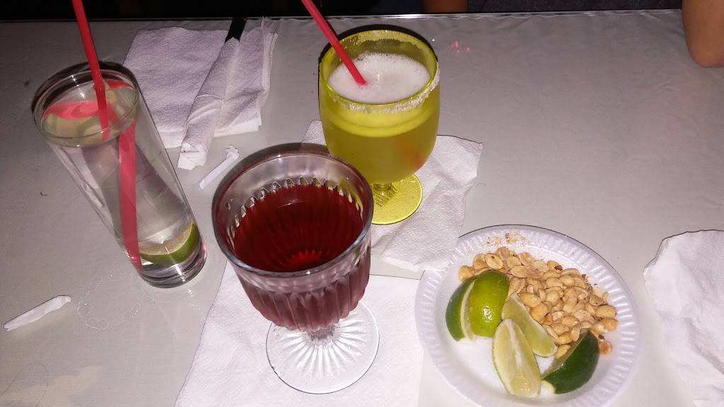 San Salvador Restaurant | night club | 1828 Vermont Ave, Los Angeles, CA 90006, USA | 3237333334 OR +1 323-733-3334