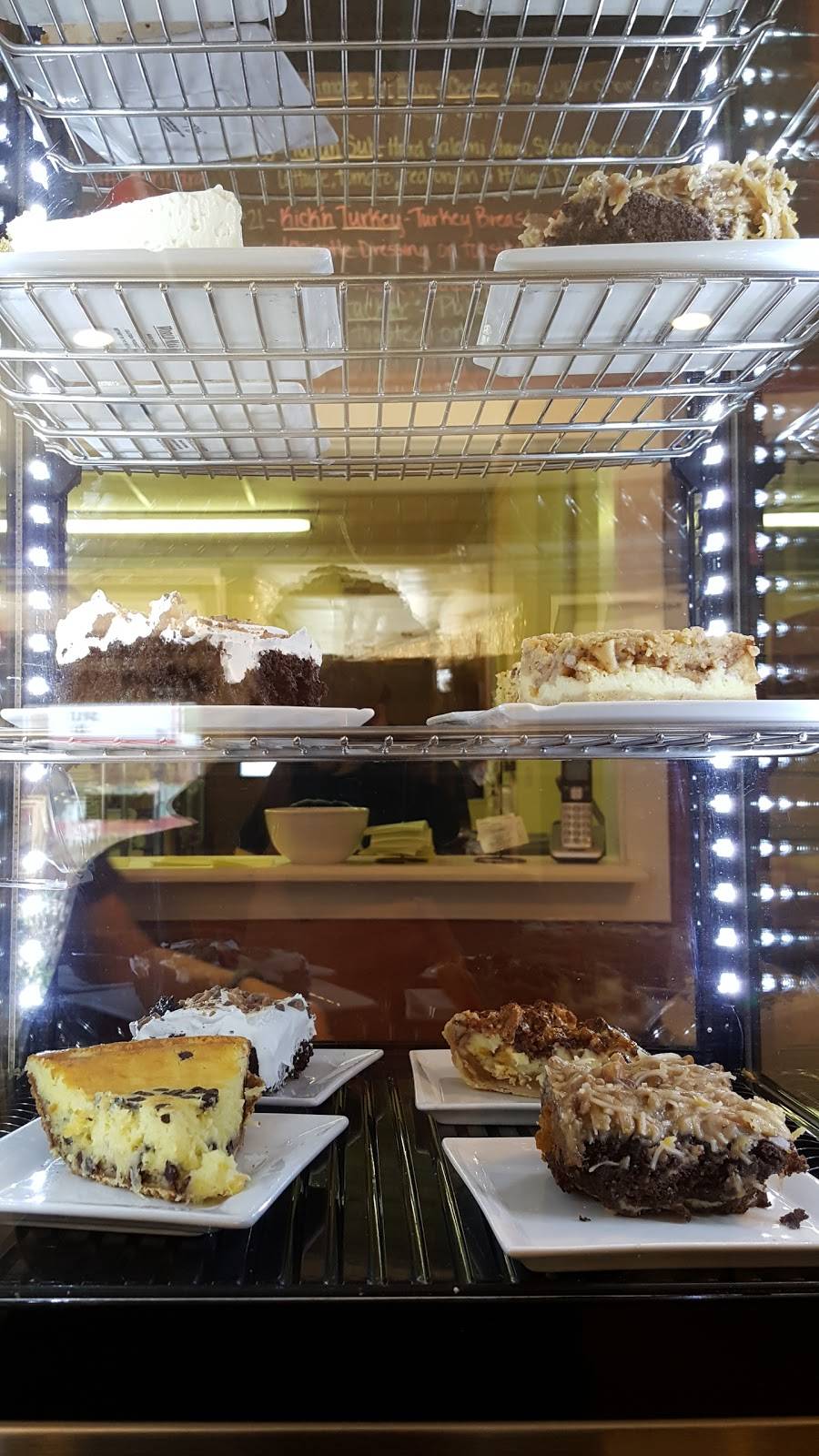 Lunchbox Market | meal takeaway | 609 2nd St, Webster City, IA 50595, USA | 5158321678 OR +1 515-832-1678