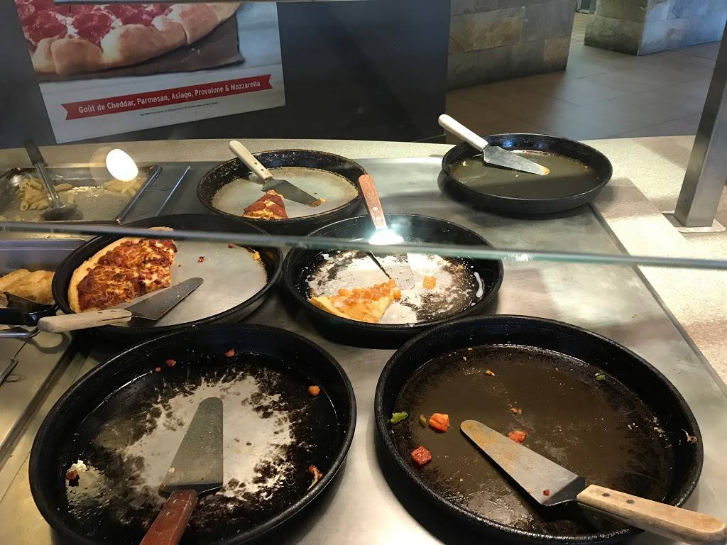 Pizza Hut | meal delivery | 20 Rue de Toulouse, Granby, QC J2G 7T5, Canada | 4507773784 OR +1 450-777-3784