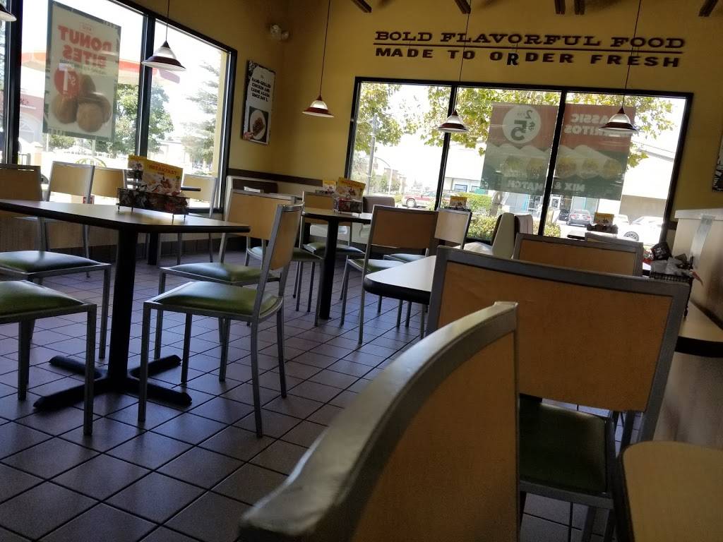 Del Taco | meal takeaway | 1816 N Broadway, Santa Maria, CA 93454, USA | 8053497352 OR +1 805-349-7352