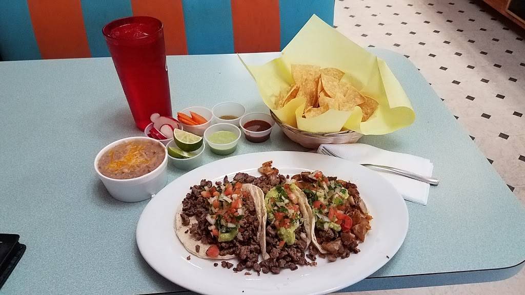 Los Forasteros Mexican Restaurant | restaurant | 826 Bridge Blvd SW, Albuquerque, NM 87105, USA | 5058775550 OR +1 505-877-5550