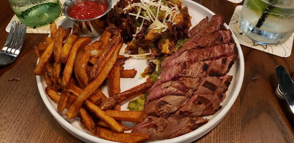 The Boathouse Restaurant | restaurant | 30 S 2nd St, Fernandina Beach, FL 32034, USA | 9043211234 OR +1 904-321-1234