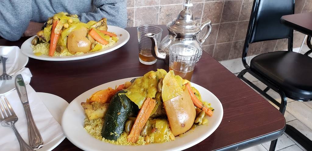 Fettoosh | restaurant | 5100 Wilson Blvd, Arlington, VA 22205, USA | 7035277710 OR +1 703-527-7710