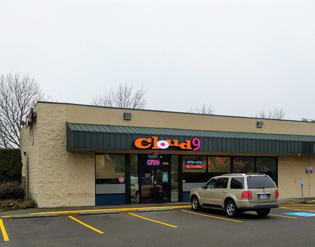Cloud 9 | restaurant | 14201 SE Mill Plain Blvd, Vancouver, WA 98684, USA | 3603146313 OR +1 360-314-6313