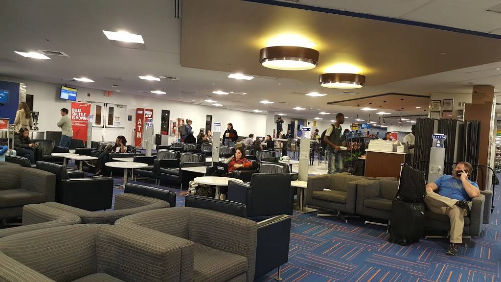 Revive Bar | restaurant | LaGuardia Rd, East Elmhurst, NY 11371, USA | 7185333400 OR +1 718-533-3400