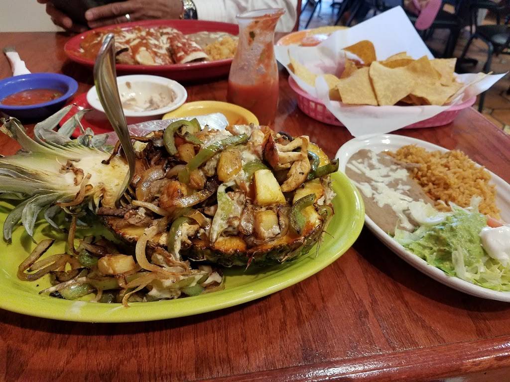 Los Toros | restaurant | 4340 N Leavitt Rd, Lorain, OH 44053, USA | 4404440385 OR +1 440-444-0385