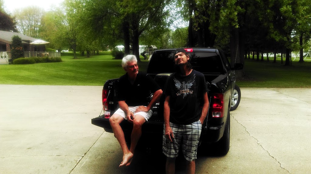 Chucks | restaurant | 308 N Van Buren Ave, Elk City, OK 73644, USA | 5803034737 OR +1 580-303-4737