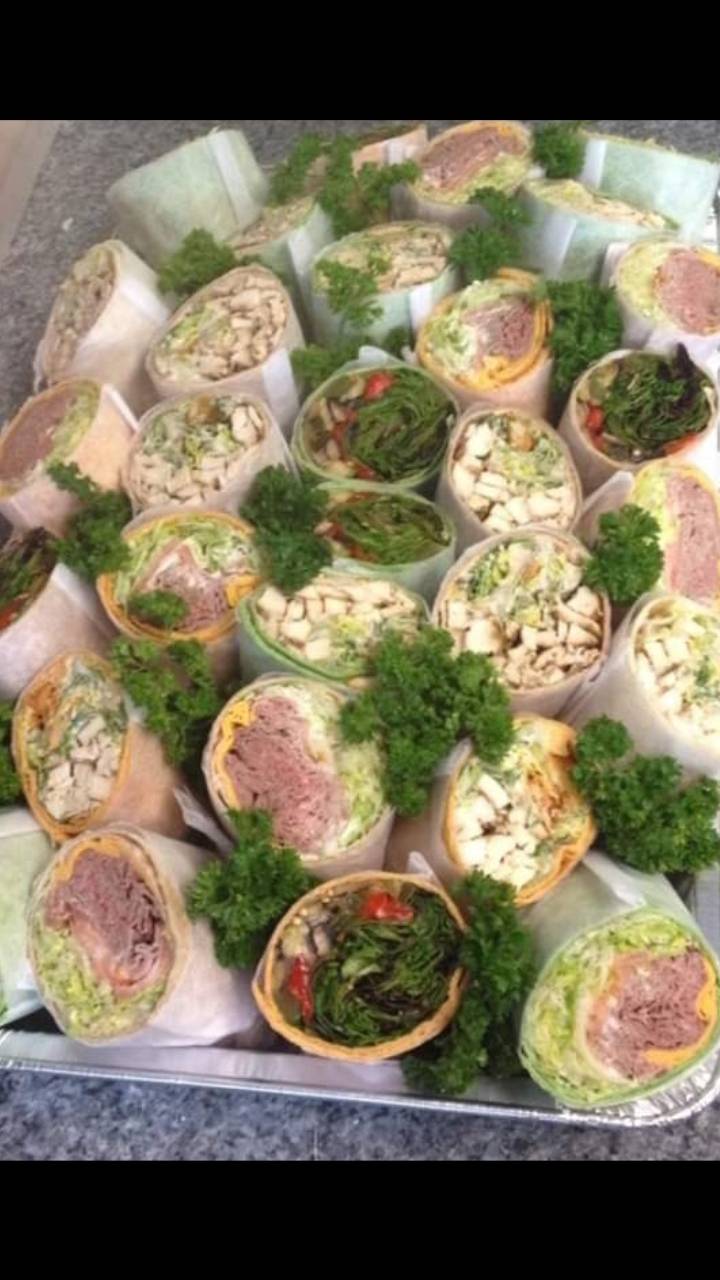 Roses River Deli | restaurant | 140 River Ave, Patchogue, NY 11772, USA | 6312894777 OR +1 631-289-4777