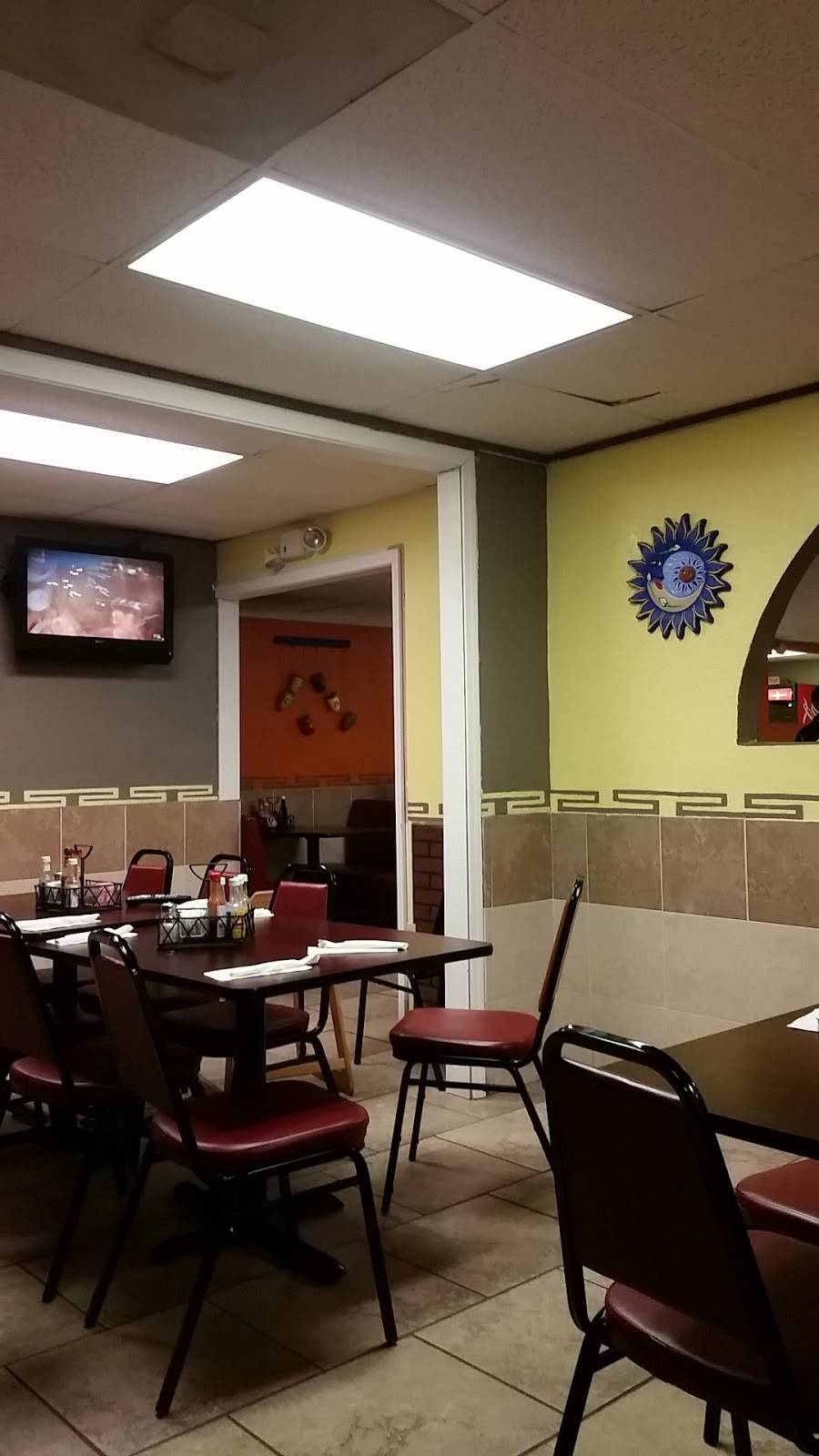 Los Pinos | restaurant | 1106 Cuba Rd # 313, Mayfield, KY 42066, USA | 2702476531 OR +1 270-247-6531