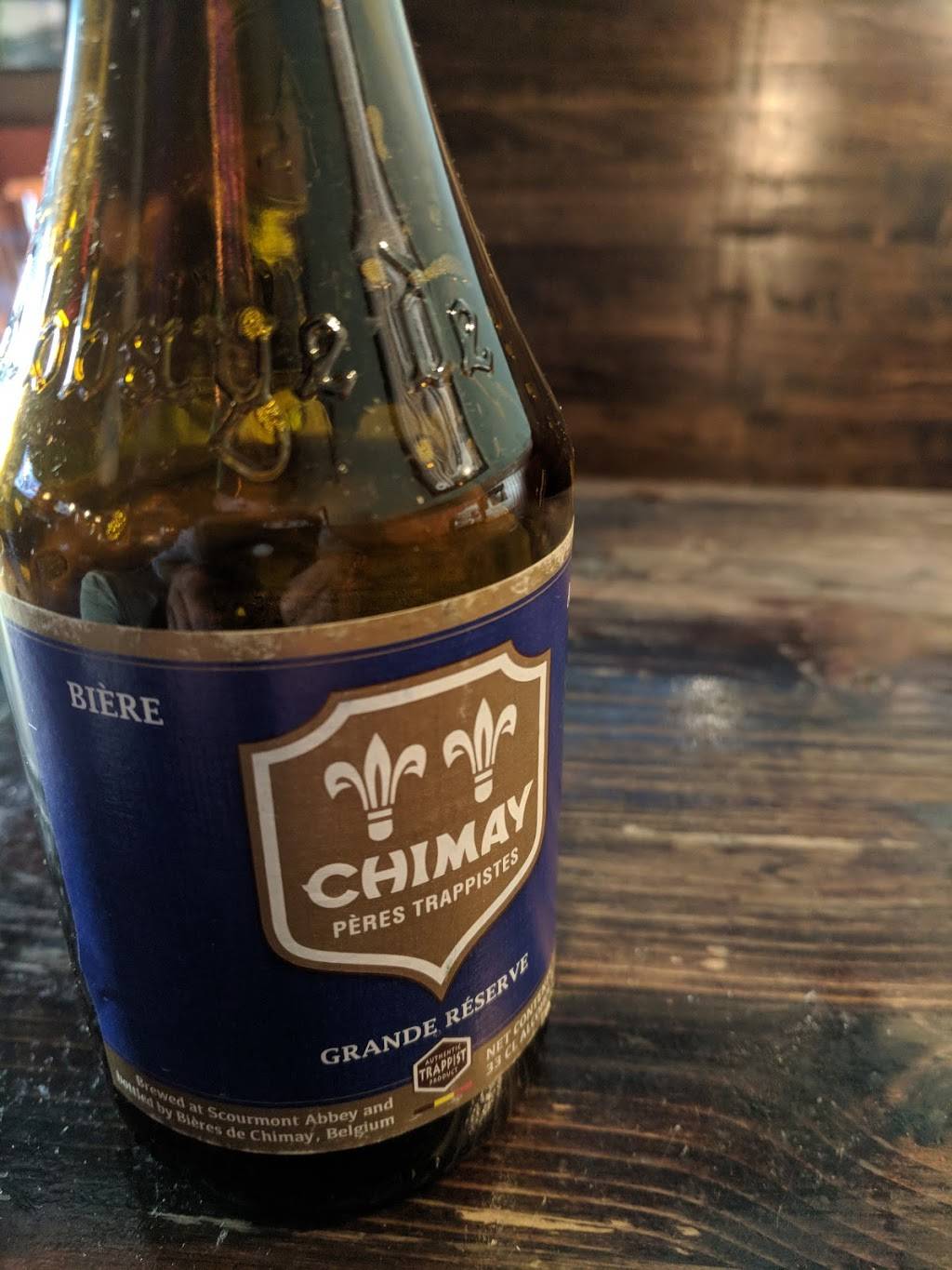 Twisted Mikes Tap Room | restaurant | 7125 Kingston Pike, Knoxville, TN 37919, USA | 8652125619 OR +1 865-212-5619