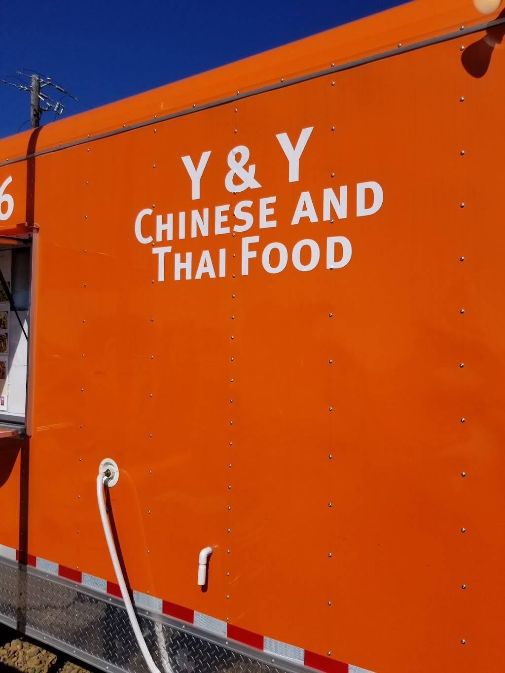 Y & Y Chinese and Thai Food | restaurant | 405 S Bloomington St, Lowell, AR 72745, USA | 4792384156 OR +1 479-238-4156