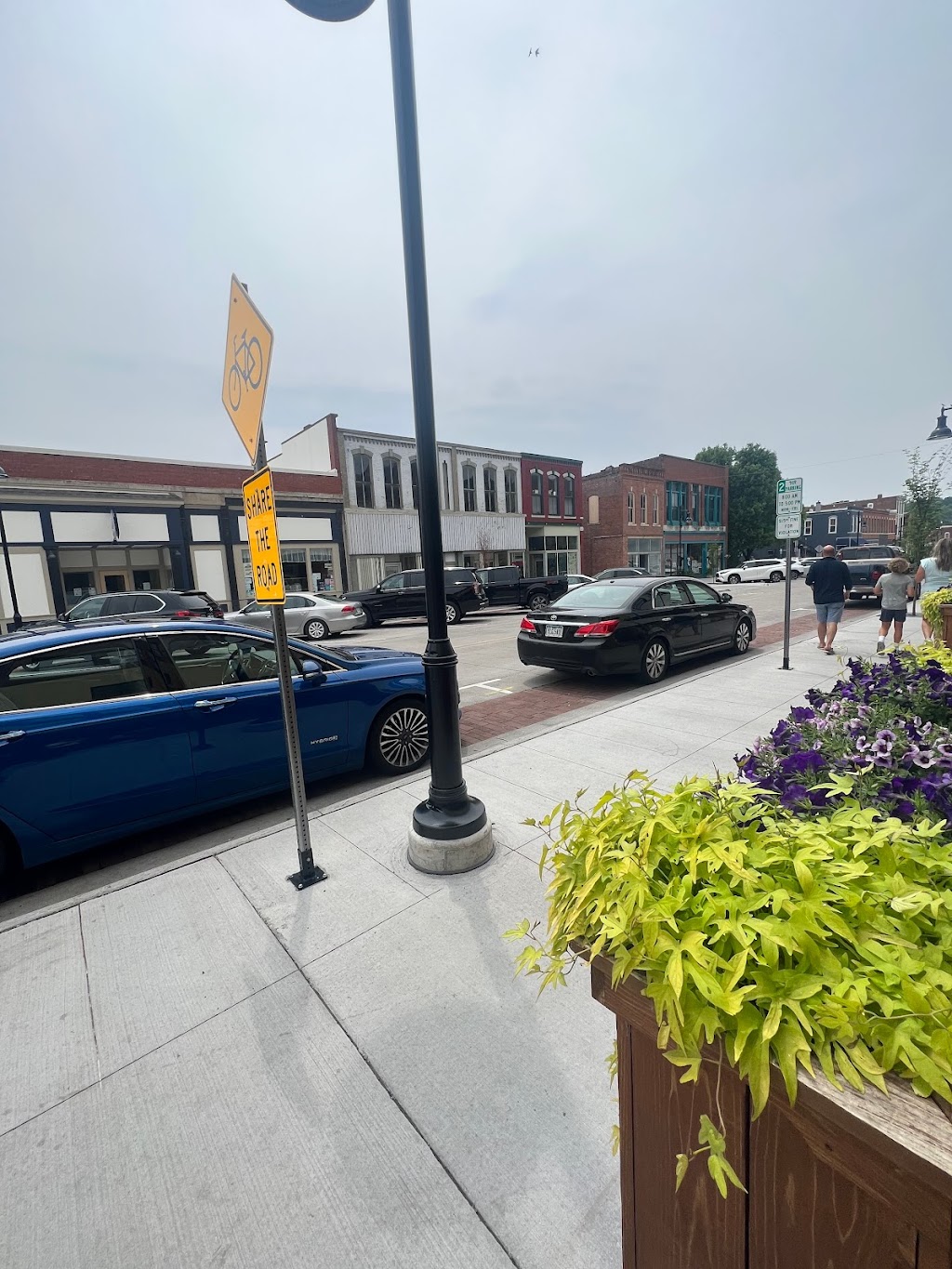 V.Os | restaurant | 500 Jefferson St, Burlington, IA 52601, USA | 3192092773 OR +1 319-209-2773