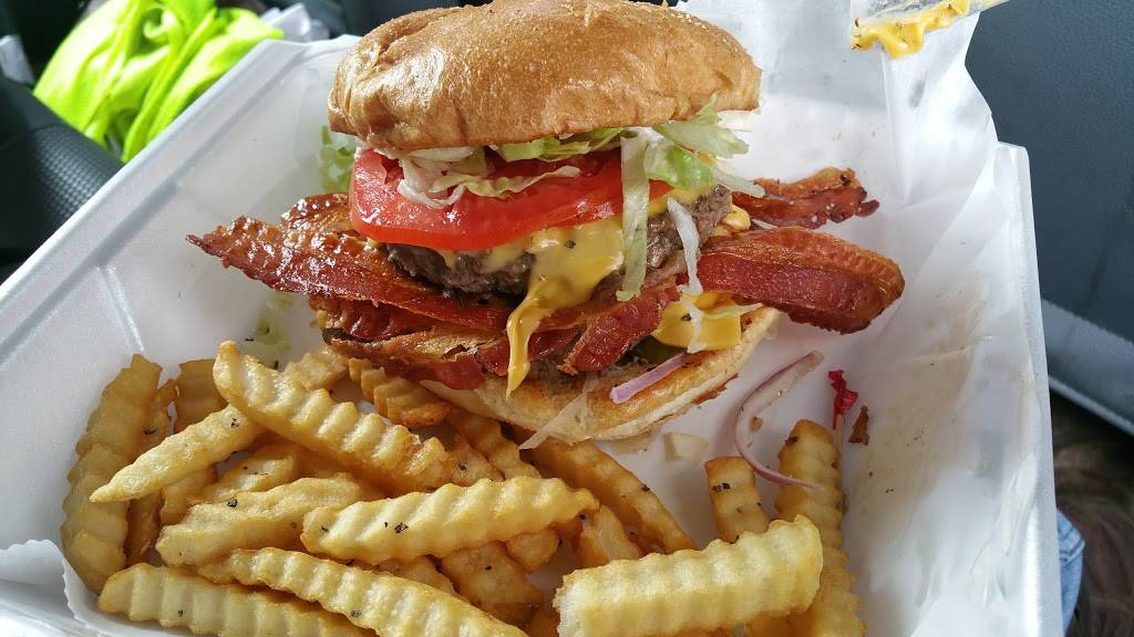 Subway | restaurant | 20 East Highway 40, Inglis, FL 34449, USA | 3524474665 OR +1 352-447-4665