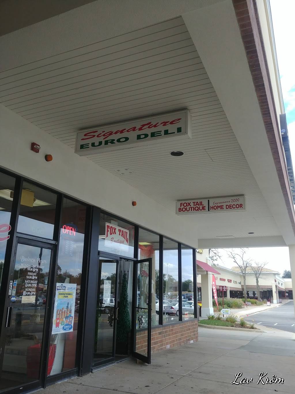 Signature Euro Deli | restaurant | 160 E Lake St, Bloomingdale, IL 60108, USA | 6303511330 OR +1 630-351-1330