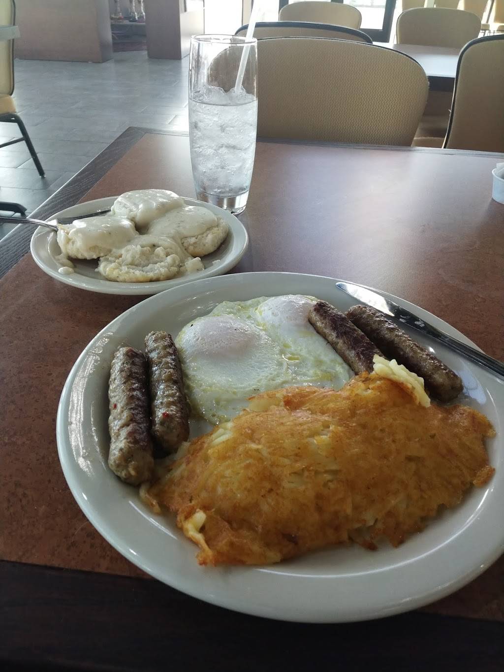 Oasis Restaurant | restaurant | 5103 Azle Ave ste 100, Fort Worth, TX 76114, USA | 8177829144 OR +1 817-782-9144