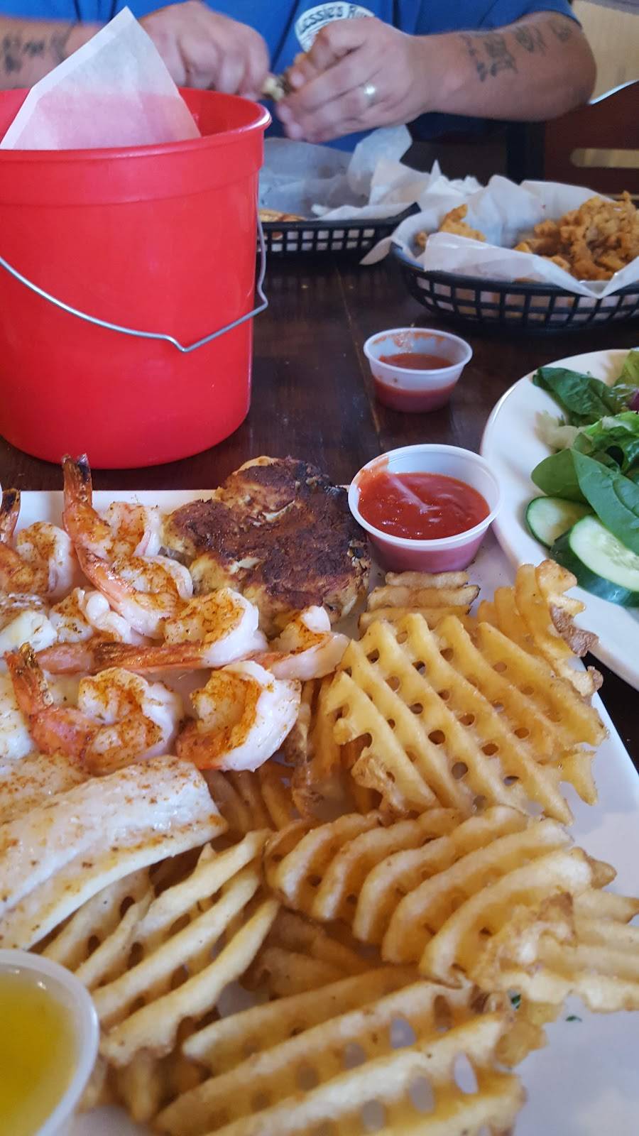 21st Street Seafood Raw Bar | restaurant | 2106 Pacific Ave, Virginia Beach, VA 23451, USA | 7576488688 OR +1 757-648-8688