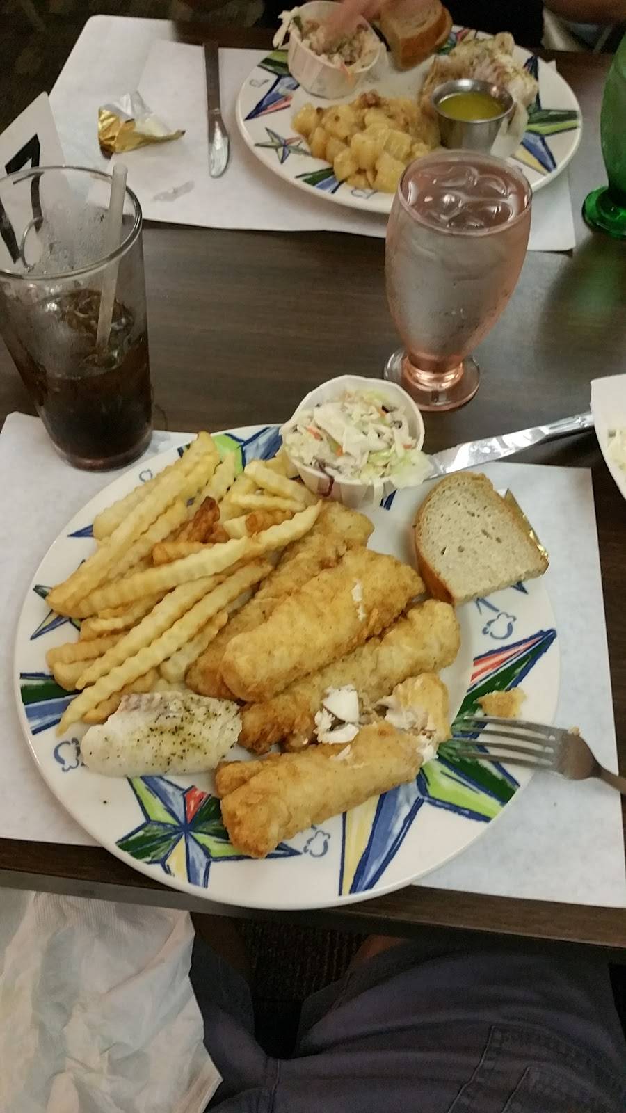 Todd & Peggys Whiskey River | restaurant | 5512 Stewart Ave, Wausau, WI 54401, USA | 7158451547 OR +1 715-845-1547