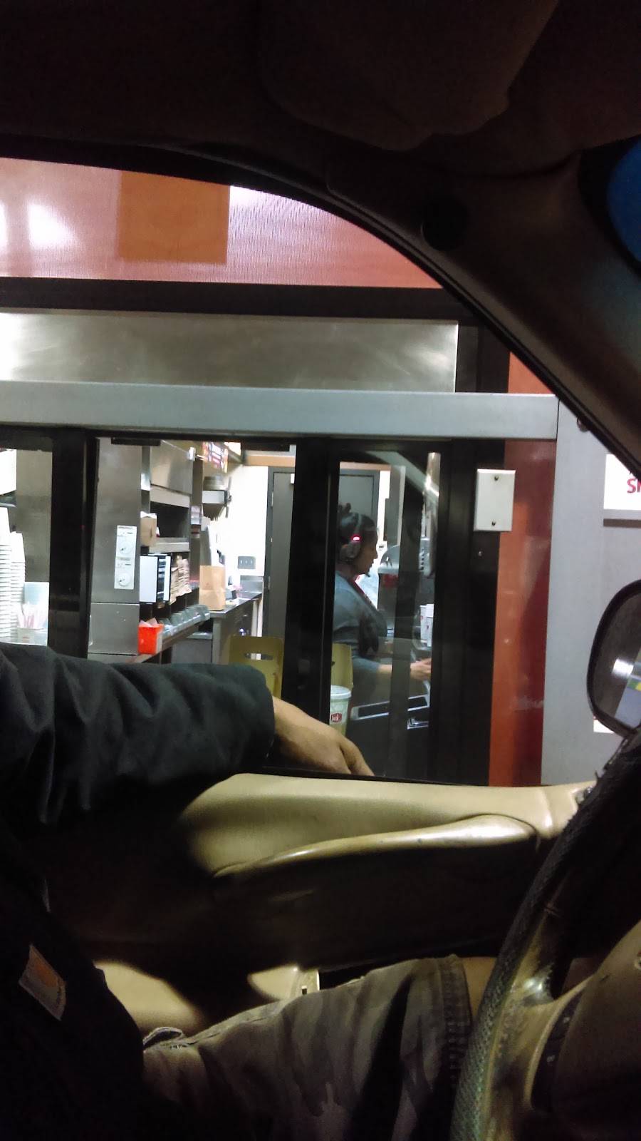 Jack in the Box | restaurant | 1720 W, CA-1, Long Beach, CA 90810, USA | 5624366850 OR +1 562-436-6850