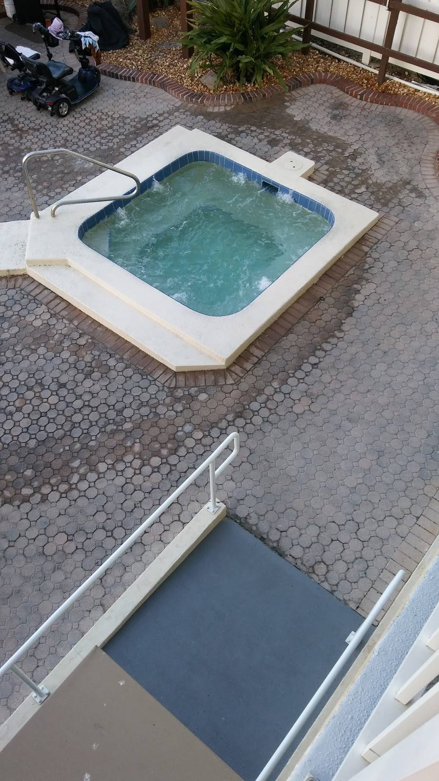 The Maverick Resort and Restaurant | restaurant | 485 S Atlantic Ave, Ormond Beach, FL 32176, USA | 3866723550 OR +1 386-672-3550