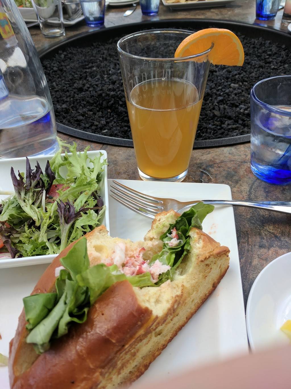 Martingale Wharf | restaurant | 99 Bow St Suite W, Portsmouth, NH 03801, USA | 6034310901 OR +1 603-431-0901