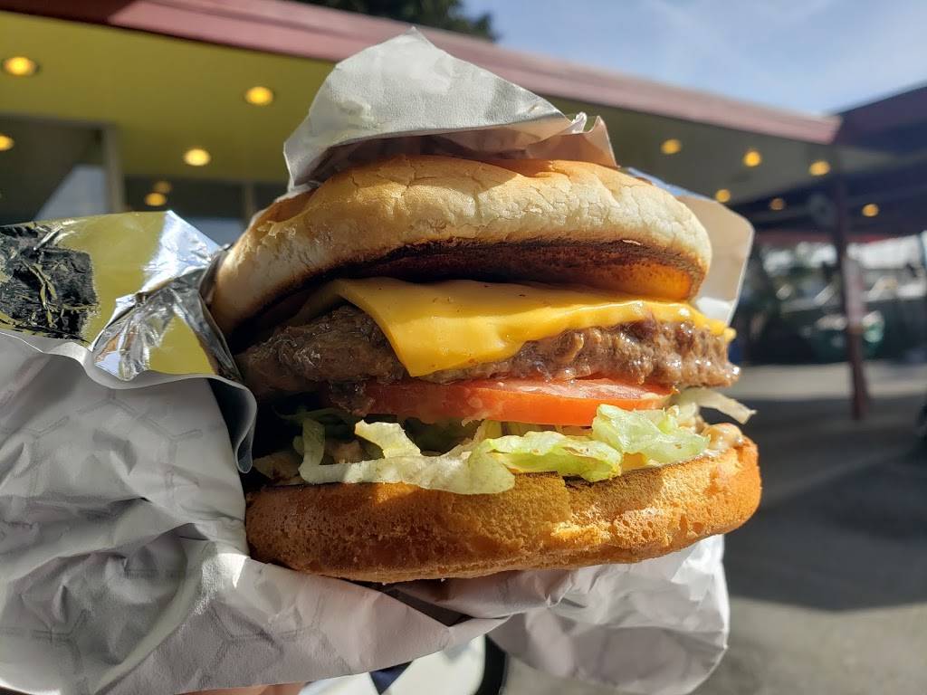 Burgermaster | restaurant | 9820 Aurora Ave N, Seattle, WA 98103, USA | 2065222044 OR +1 206-522-2044