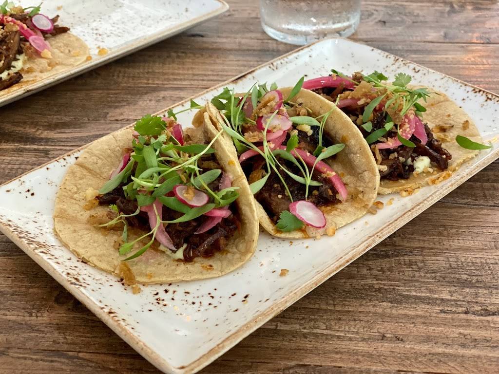 Carte Blanche Bistro & Bar | restaurant | 339 N Cleveland St, Oceanside, CA 92054, USA | 7602315370 OR +1 760-231-5370